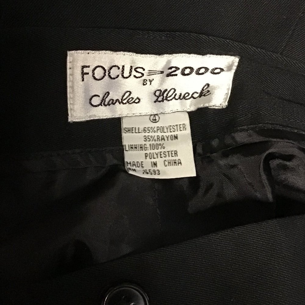 ( Smoke - Free ) Focus 2000 by Charles Glueck